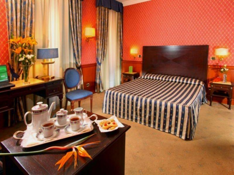 Hotel Del Corso Σορέντο Εξωτερικό φωτογραφία