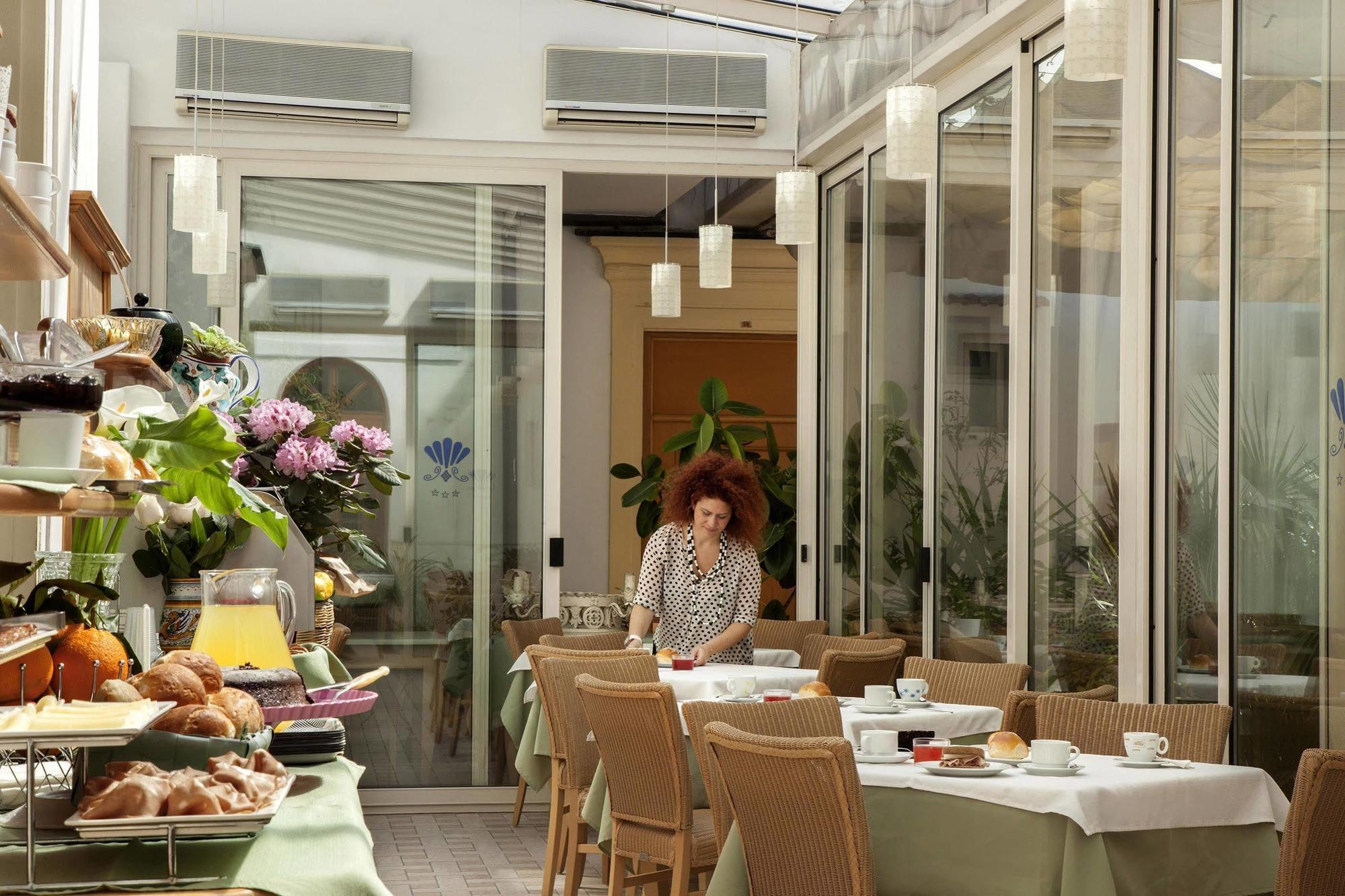Hotel Del Corso Σορέντο Εξωτερικό φωτογραφία