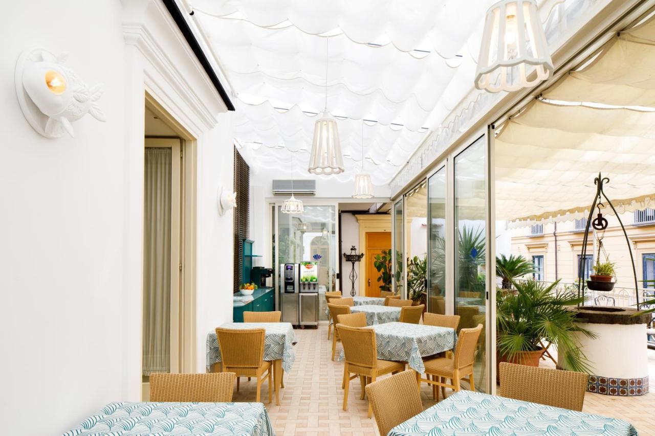 Hotel Del Corso Σορέντο Εξωτερικό φωτογραφία